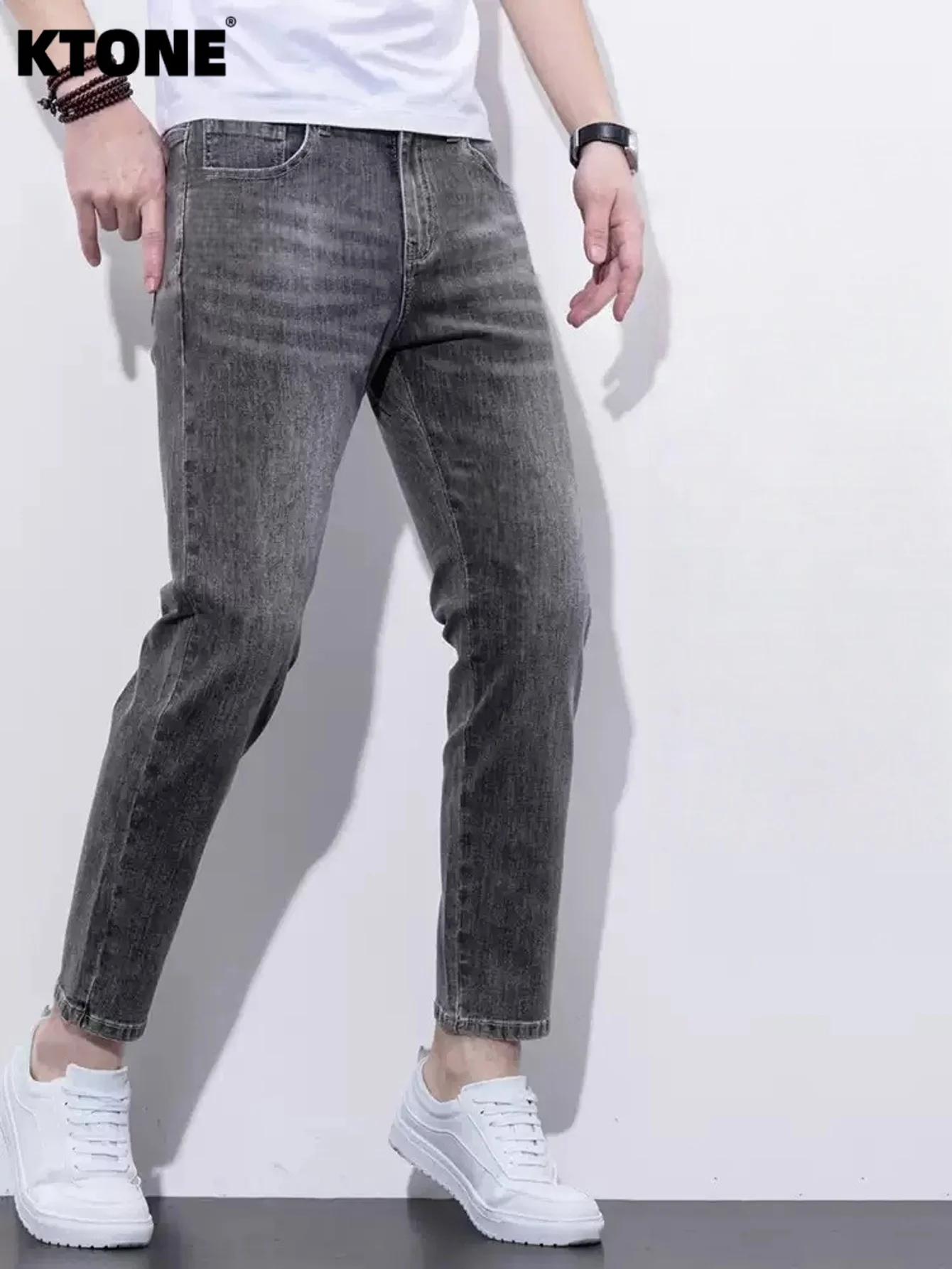 

Gray Slim Fit Jeans For Man Original Y2k Drip Denim Unisex Man Pants Stylish Jeans Pants No accessories or belts included