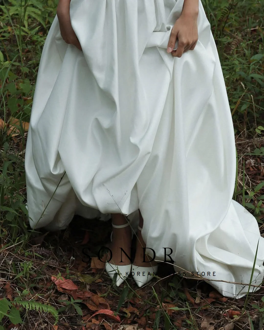 Sondr vestidos de casamento coreanos ao ar livre sessão de fotos personalizado uma linha sem alças vestido de noiva simples e elegante vestidos de auto-casamento