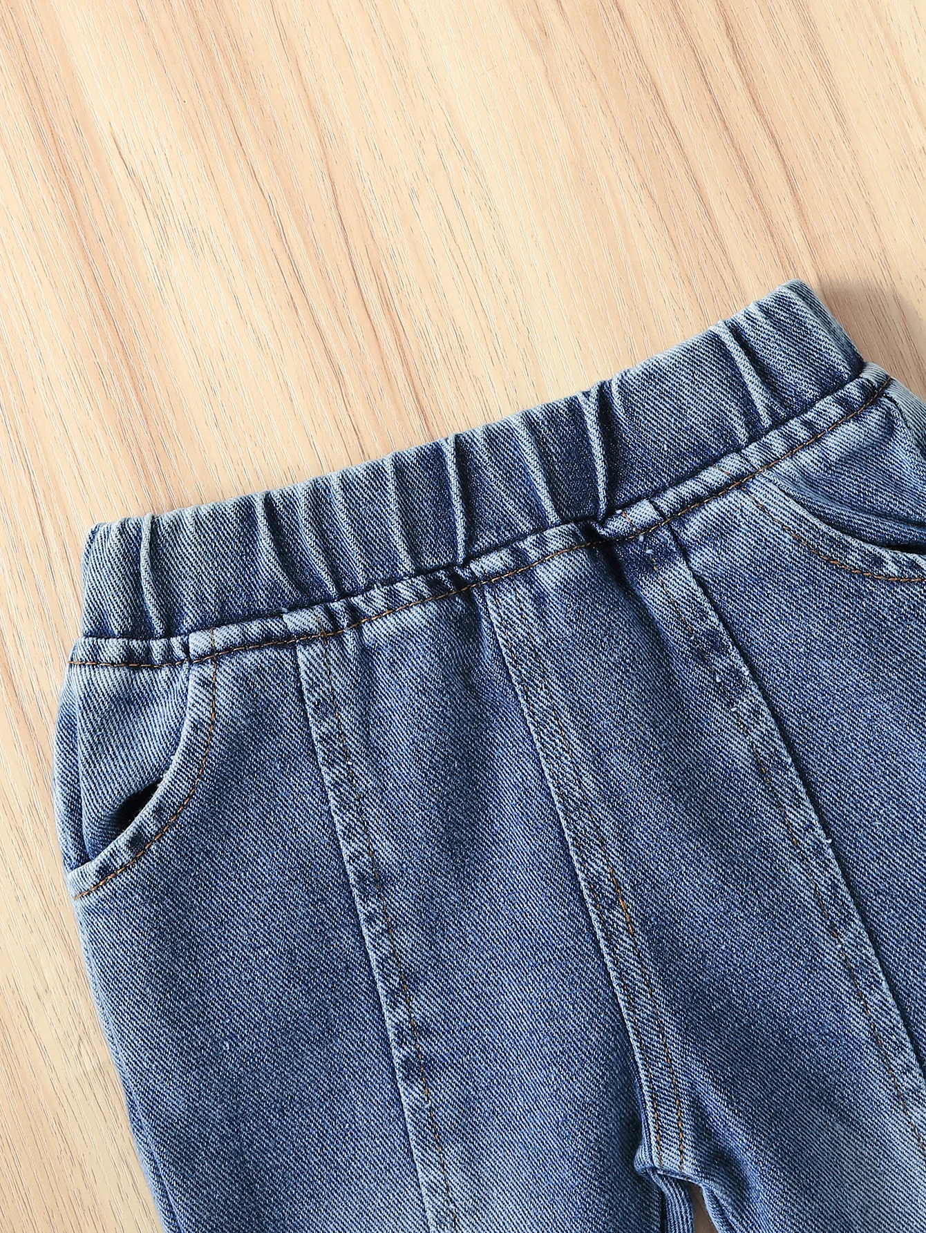 2-teiliges Denim-Set für Kleinkinder, Mädchen, Rüschen-Schleifenjacke, ausgestellte Jeans, Outfit 1-2 Jahre – Detail 6