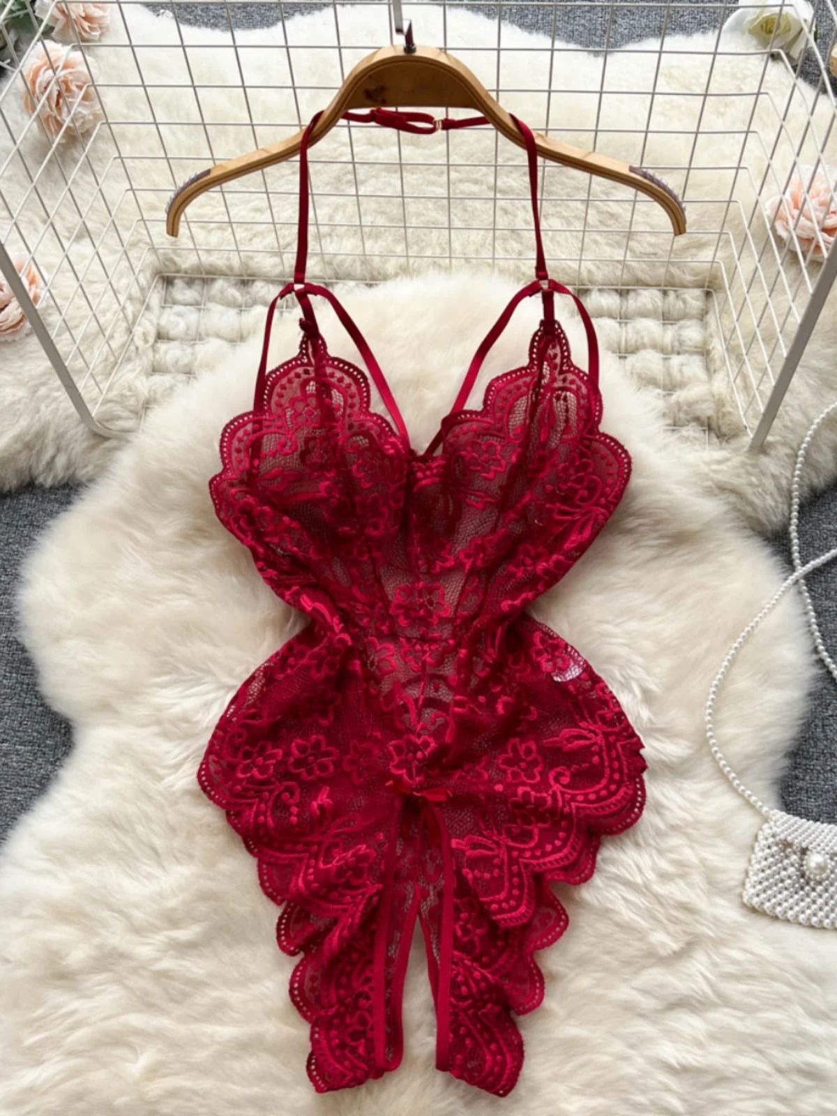 

Сексуальный американский купальник с кружевной отделкой, женский прозрачный купальник с открытой промежностью, модный висящий комбинезон с высоким разрезом