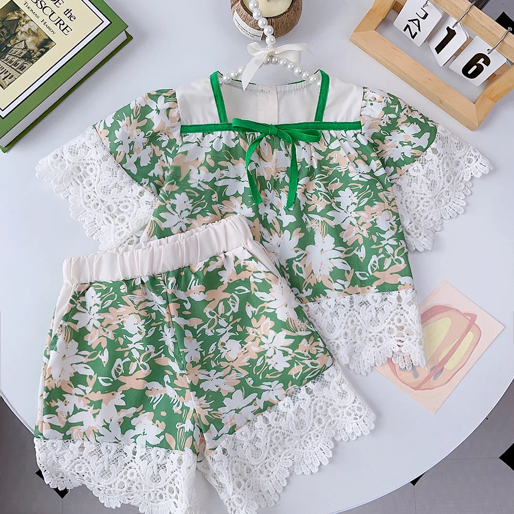 Bear Leader Girls Sweet High Quality Set Flower Lace Shirt Lace Shorts 2Piece Set of Foreign Fragmented Flower Short Sleeve Top