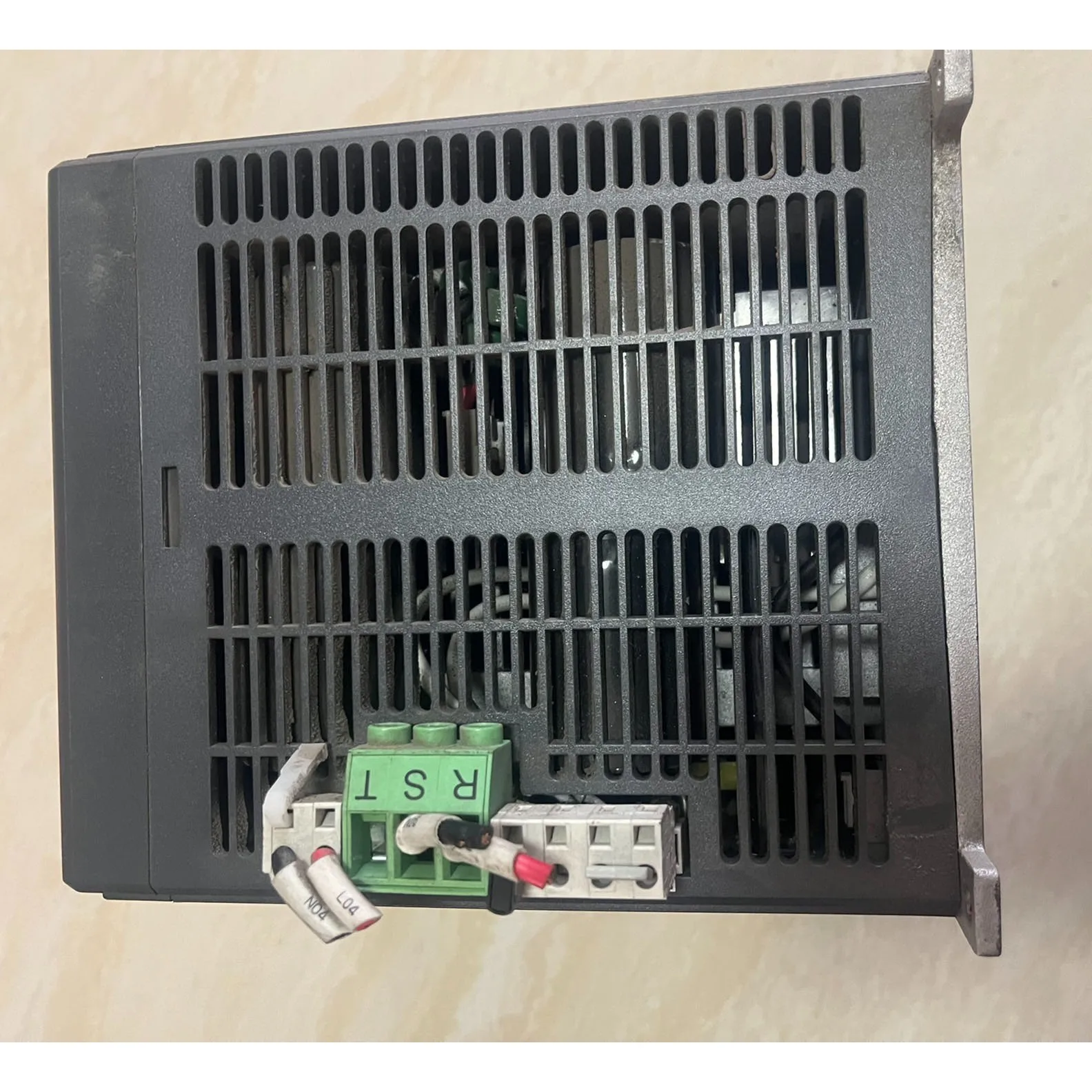 Servo drive ASD-M-0721-M Com garantia