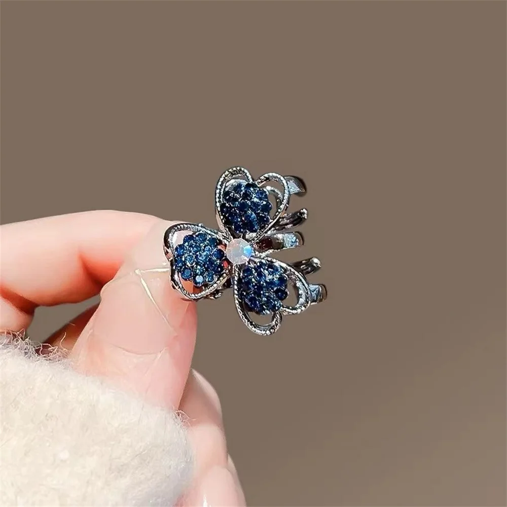 Blue Rhinestone Clover Mini Hair Clip Silver Alloy Small Claw For Bangs Side Hair Girls Lucky Charm Accessories Gift