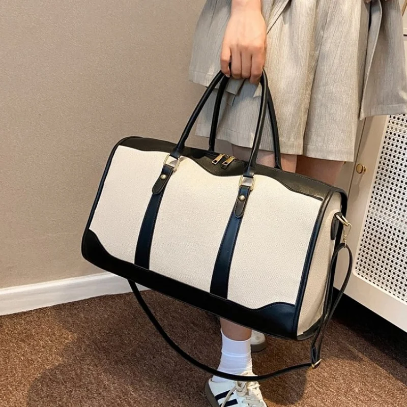 

Elegant Crossbody Handbag Luxury Leather Women's Bag Famous Designer Classic Paris Chic Accent Vintage Daily Bag​