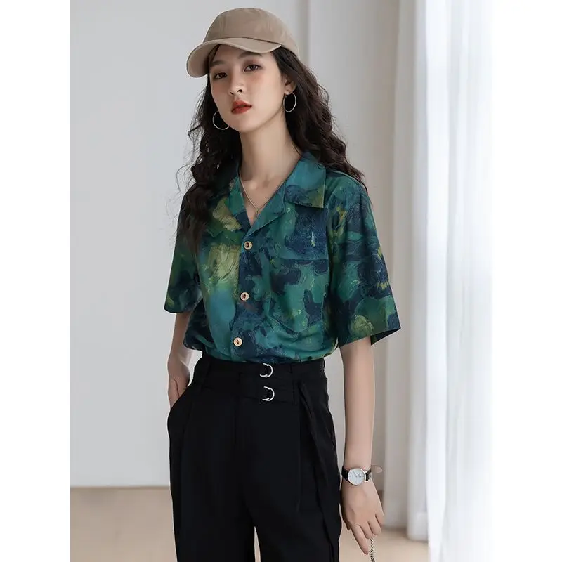 Summer Woman Clothes French Top HongKong Retro Style Thin Floral Shirt Short Sleeve Chic Classy Loose Creative Graffiti Leisure