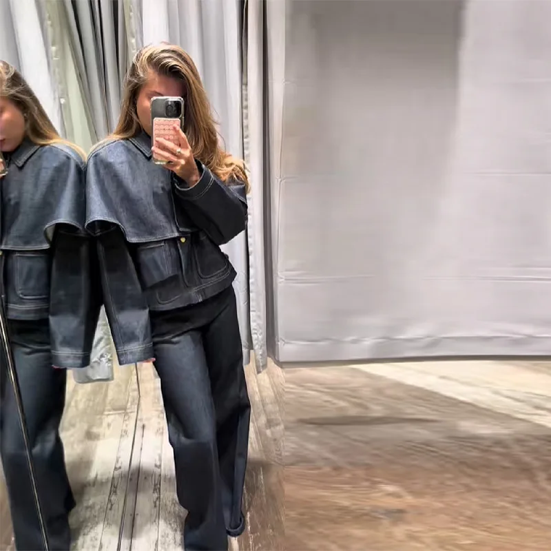 2025 Autunno Inverno New Vintage Giacca a maniche lunghe in denim blu scuro da donna Top versatile casual multitasche allentato