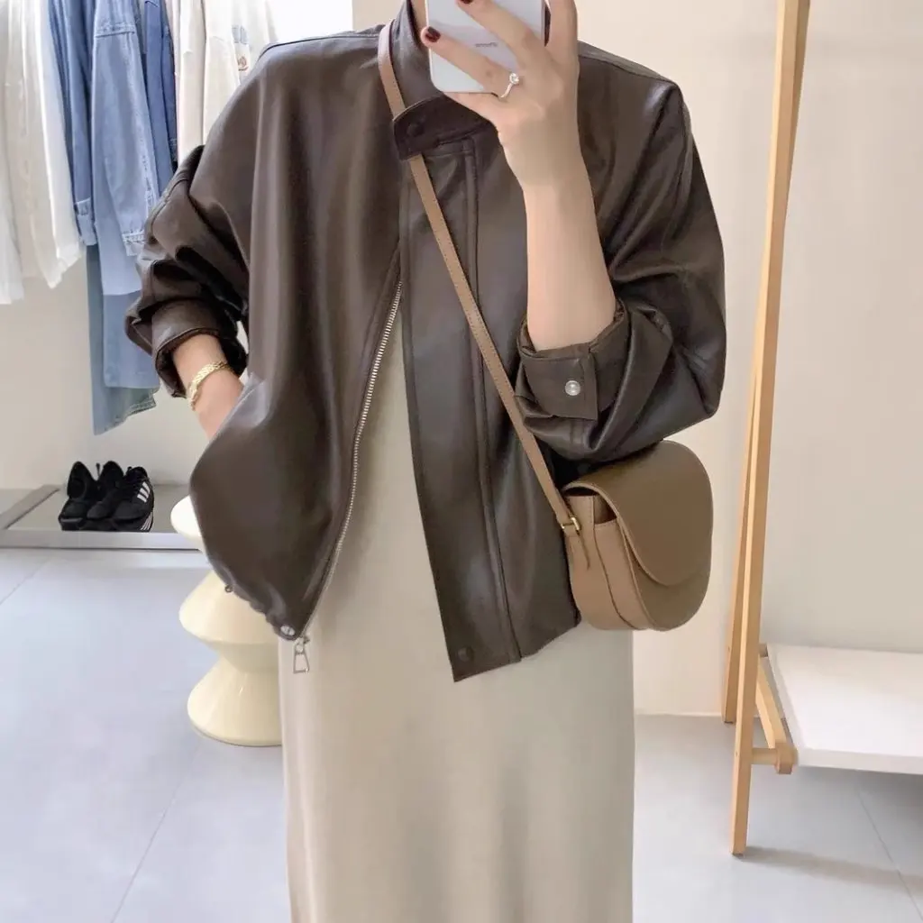 Jaqueta de couro marrom feminina novo estilo hong kong curto motocicleta retro americano casaco popular para senhoras