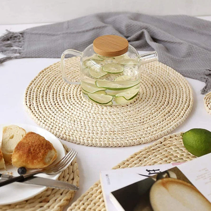 4 Pcs Corn Straw Woven Placemats Round Rattan Placemats Woven Placemats Natural Handmade Placemats Heat Insulation Pad