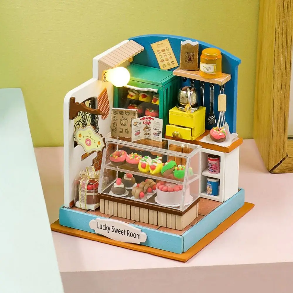 

Handmade Coffee Shop Dollhouse Kit Mini Size Wooden Material Wooden Assembly Assembly Required 3D Design DIY 3D Puzzle