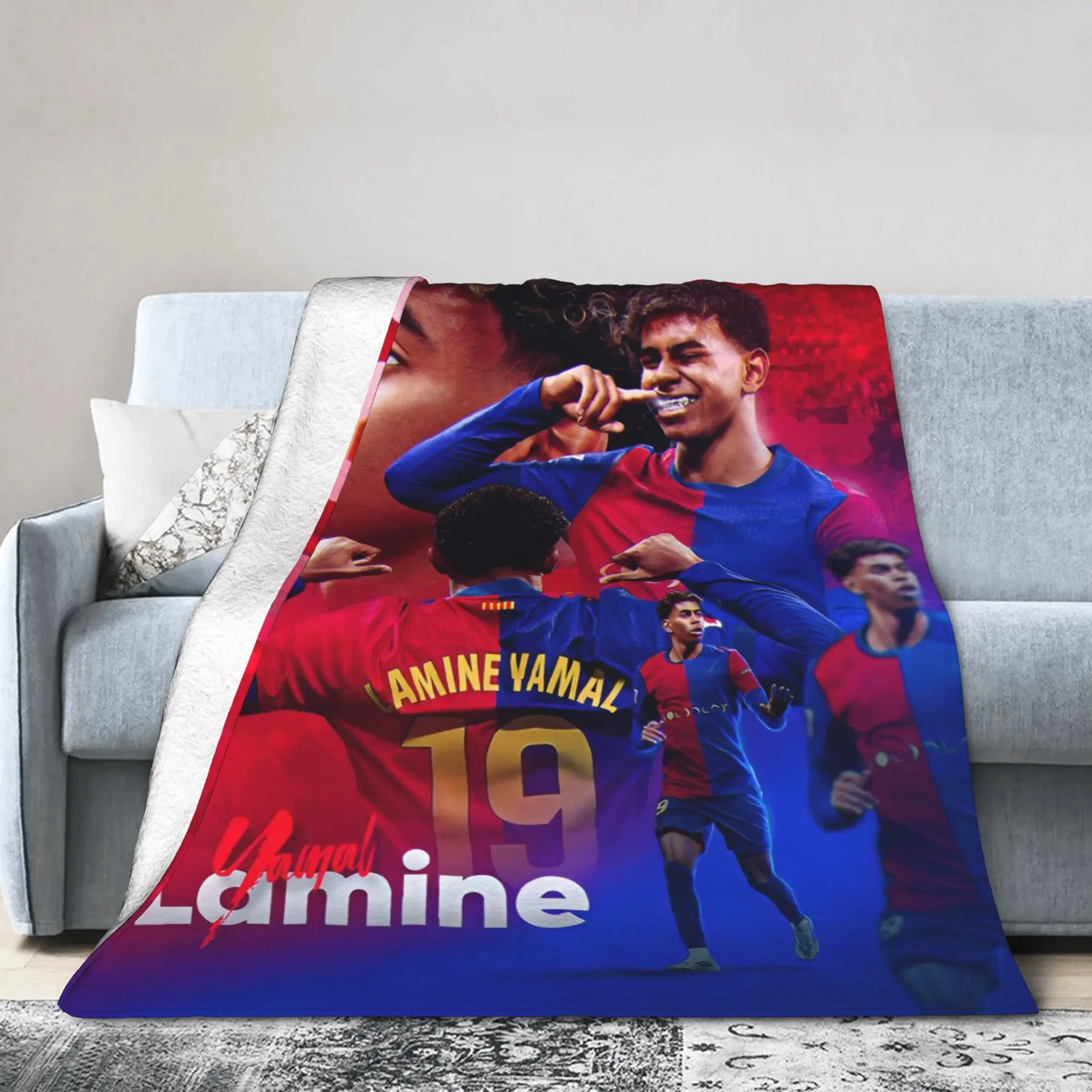 Lamine Y-Yamal Football Number 19 Flannel Throw Blanket  Blankets for Home Travel Soft Quilt
