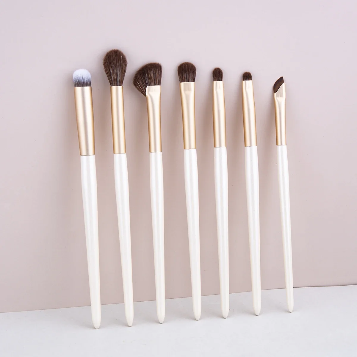 7pcs Eyeshadow Brush Set Eye Makeup Brush High Quality Portable Eyeshadow Smudge Concealer Crease Blending Eyeliner MakeupTools