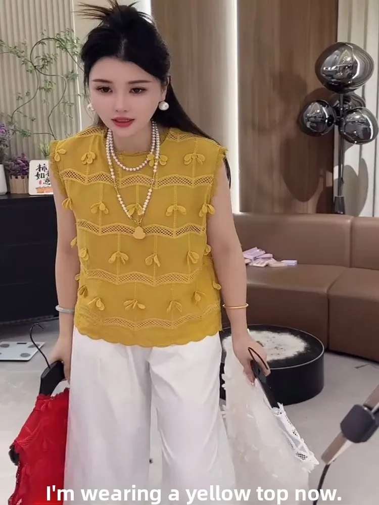 

Ele round Ne Svel Embroidered Hollow out Floral Lace Trim irt Women's Summer Faion Top Loose Fit Casual Wear