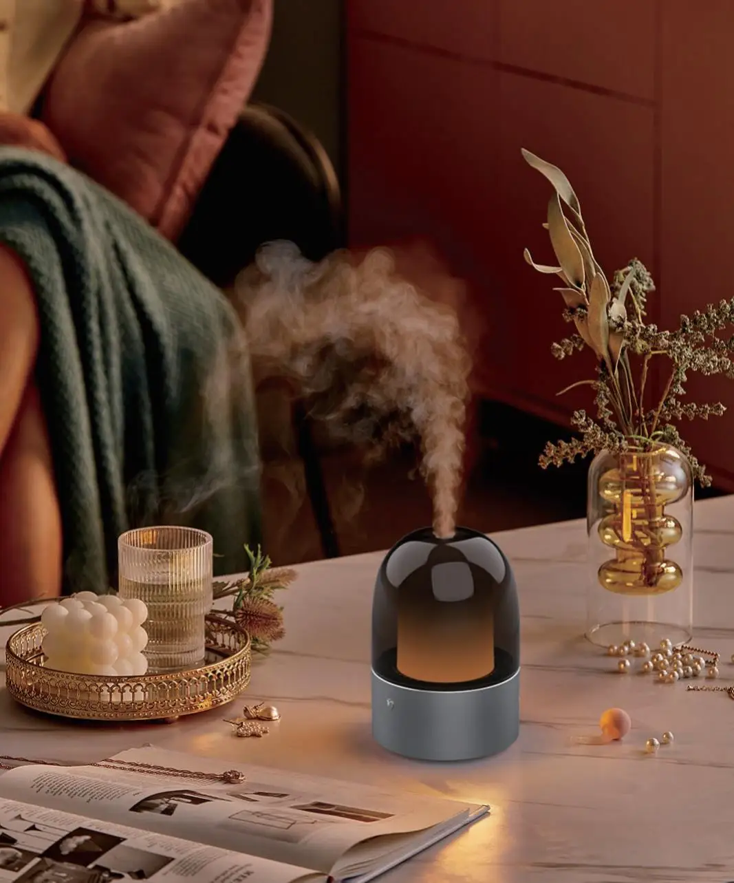 

2024 Crearoma Hot Sale Relax Sleeping Essential Oil Diffuser LED Light Diffuser Air Scenting Machines