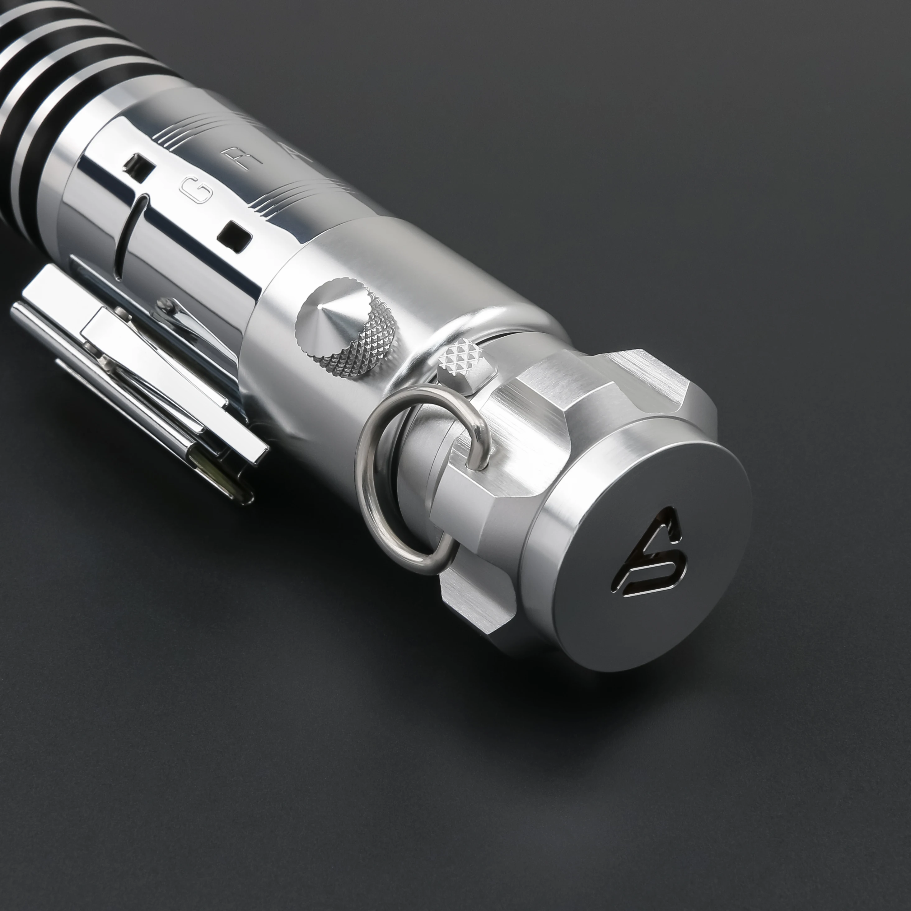 

TXQSABER Lightsaber Luke Series Neo Pixel SDRGB Lasersword Heavy Dueling Smooth Swing Blaster FOC Metal Hilt Laser Sword Toys