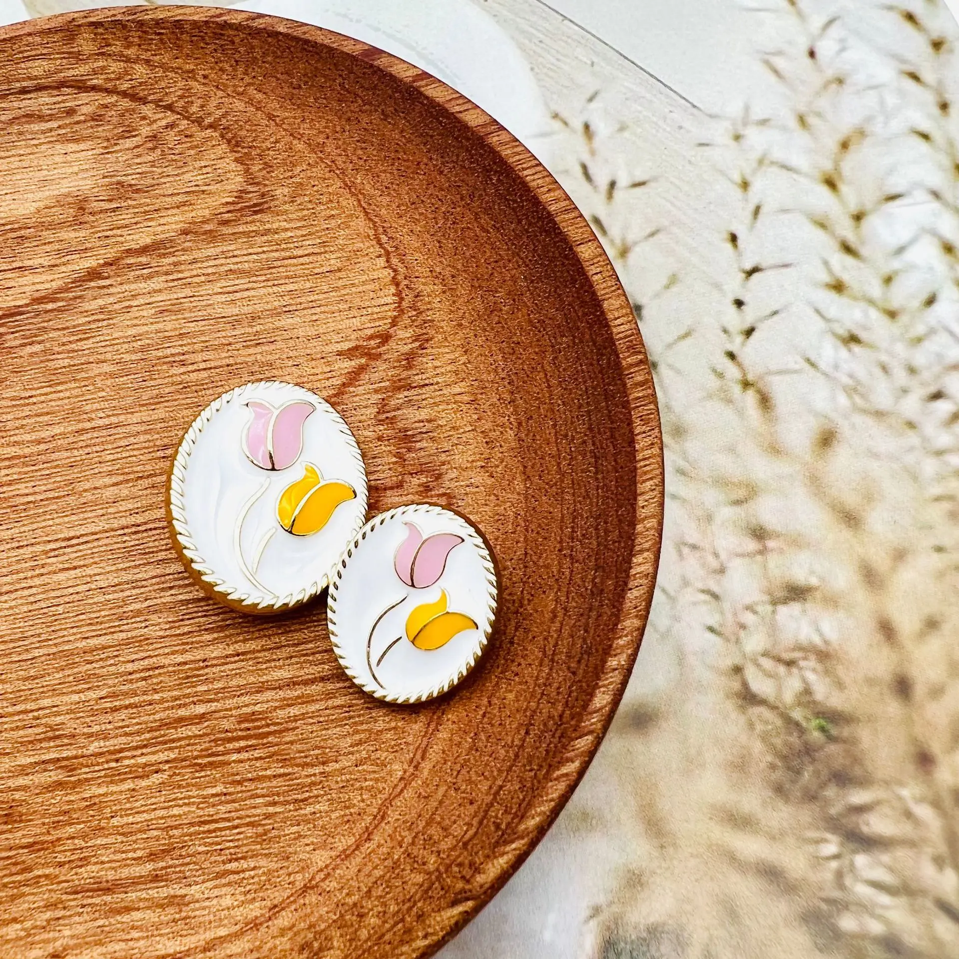 New Arrival 20MM-25MM Gold Round Metal Flower Buttons For Needlework Clothing Women Coat Suit Cardigan 6PCS Sewing Button KD2031