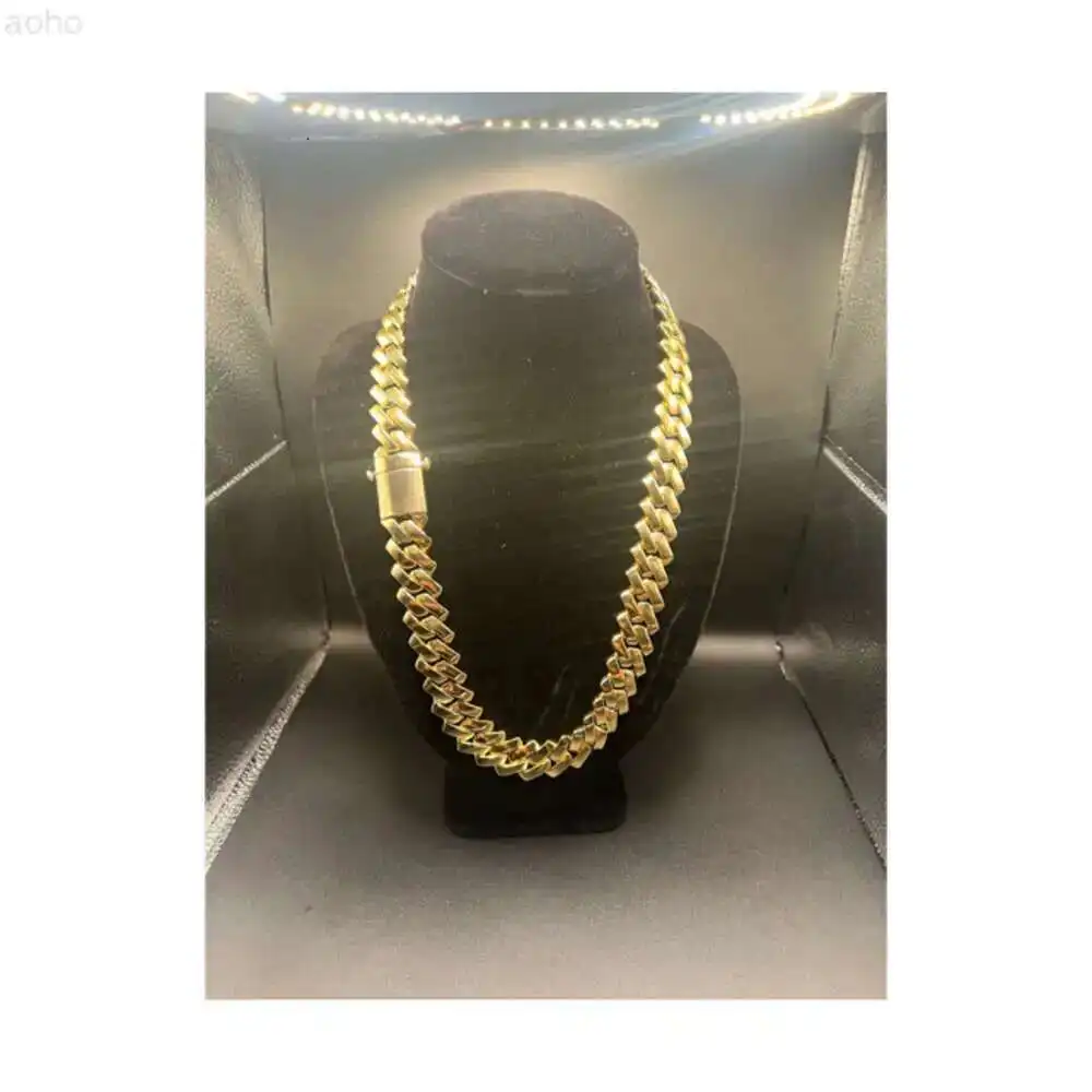 

Cuban Link Chain-18mm-prong Cuban-18k Gold Plated Necklace -unique Clasp-handmade Jewelry Cuban Link-heavy-solid Stainless Steel