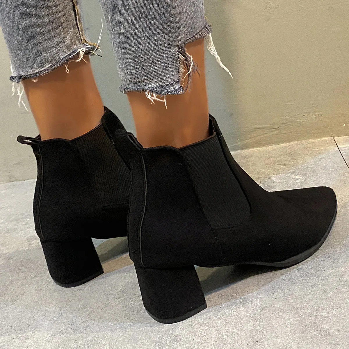 2023 Autumn Winter Women Boots Pointed Toe Slip on Female Ankle Booties Fashion Simple Low Heel Short Chelsea Boots Botas Mujer