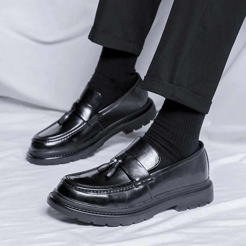 

Men Black Tassel Loafers Leather Formal Shoes slip on Elegant Dress Shoe Simple Slip On Casual wedding party Shoes men Footwear