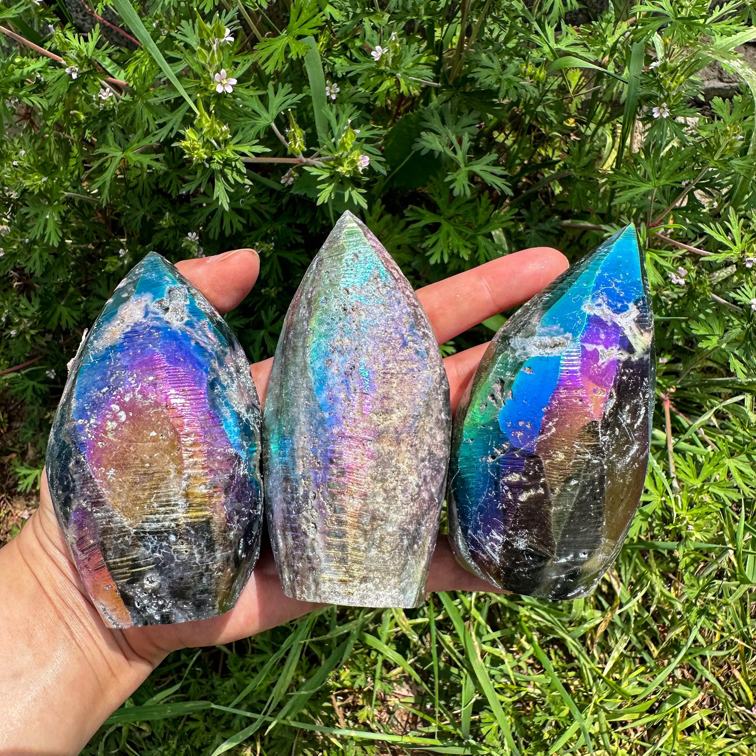 1pc Angel Aura Sphalerite Crystal Flame Standing Stone, Crystal Freeform with Iridescent Colors - Ideal for Home Decor & Gift