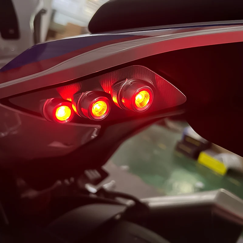 S1000RR Motorcycle in-Tail LED Integrated Tail Light for BMW S1000RR 2021-2024 2023 S 1000 RR LED Turn Signal Light Accessories