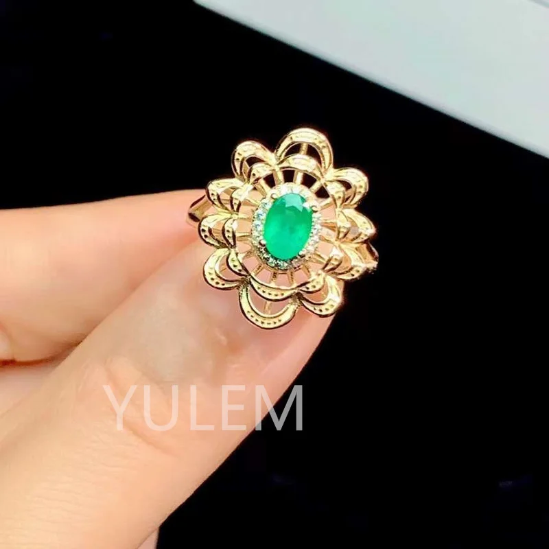 YULEM  Natural Emerald Ring Luxury Style 4X6mm 925 Silver Columbia Emerald with Silver 925 Fashion Design