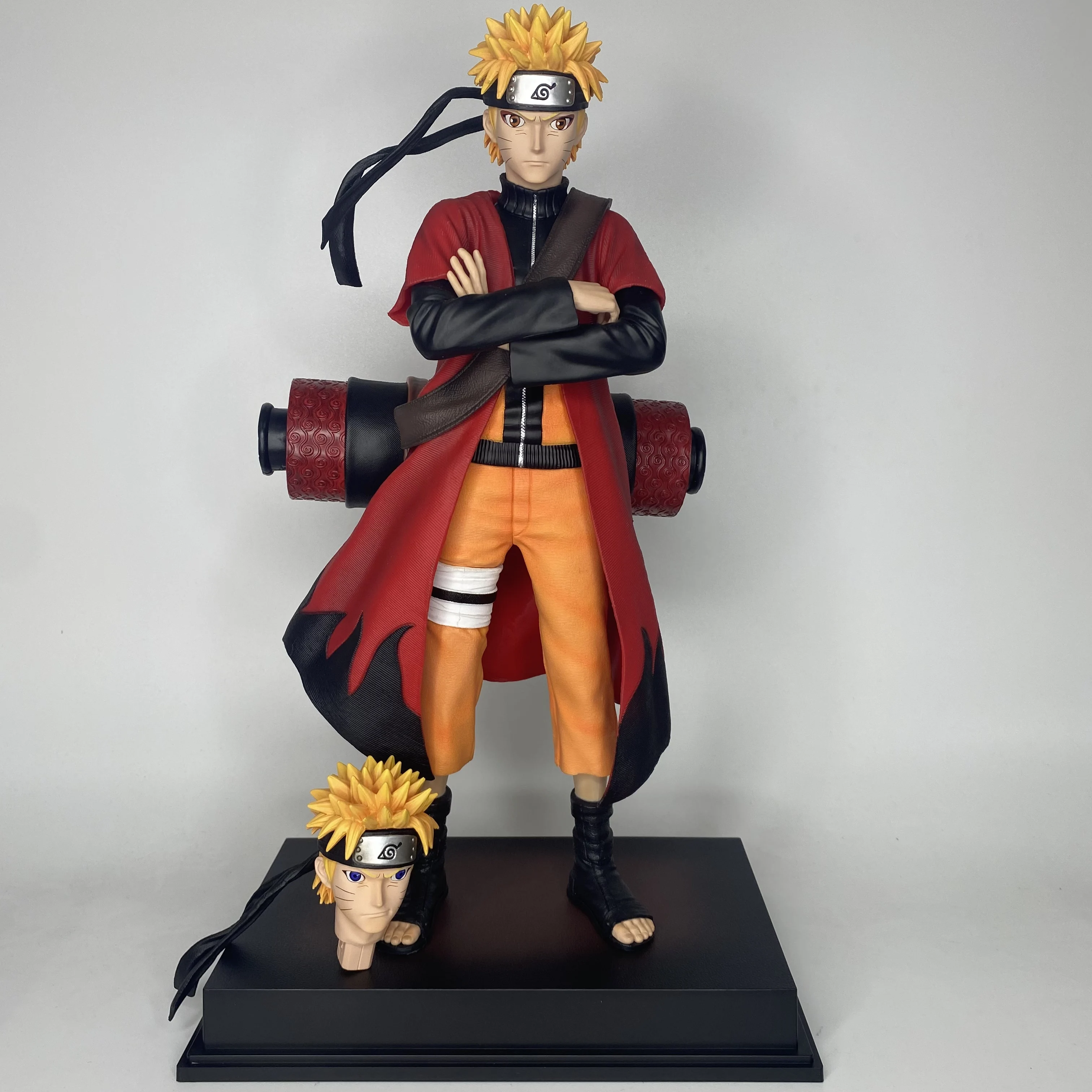 

Naruto standing posture Naruto -45CM dual head interchangeable oversized premium painted anime model figurine