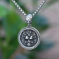 2024 New Skull With Flowers Pendant Necklace Metal Pearl Chain Jewelry Man Women Boyfriend Gift Punk Rock Accessories