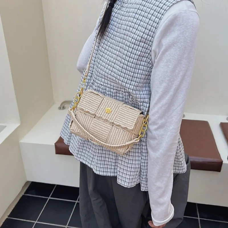 

Precious Heirloom Style Bag For Women Timeless Underarm Shoulder Bag For Generational Elegance