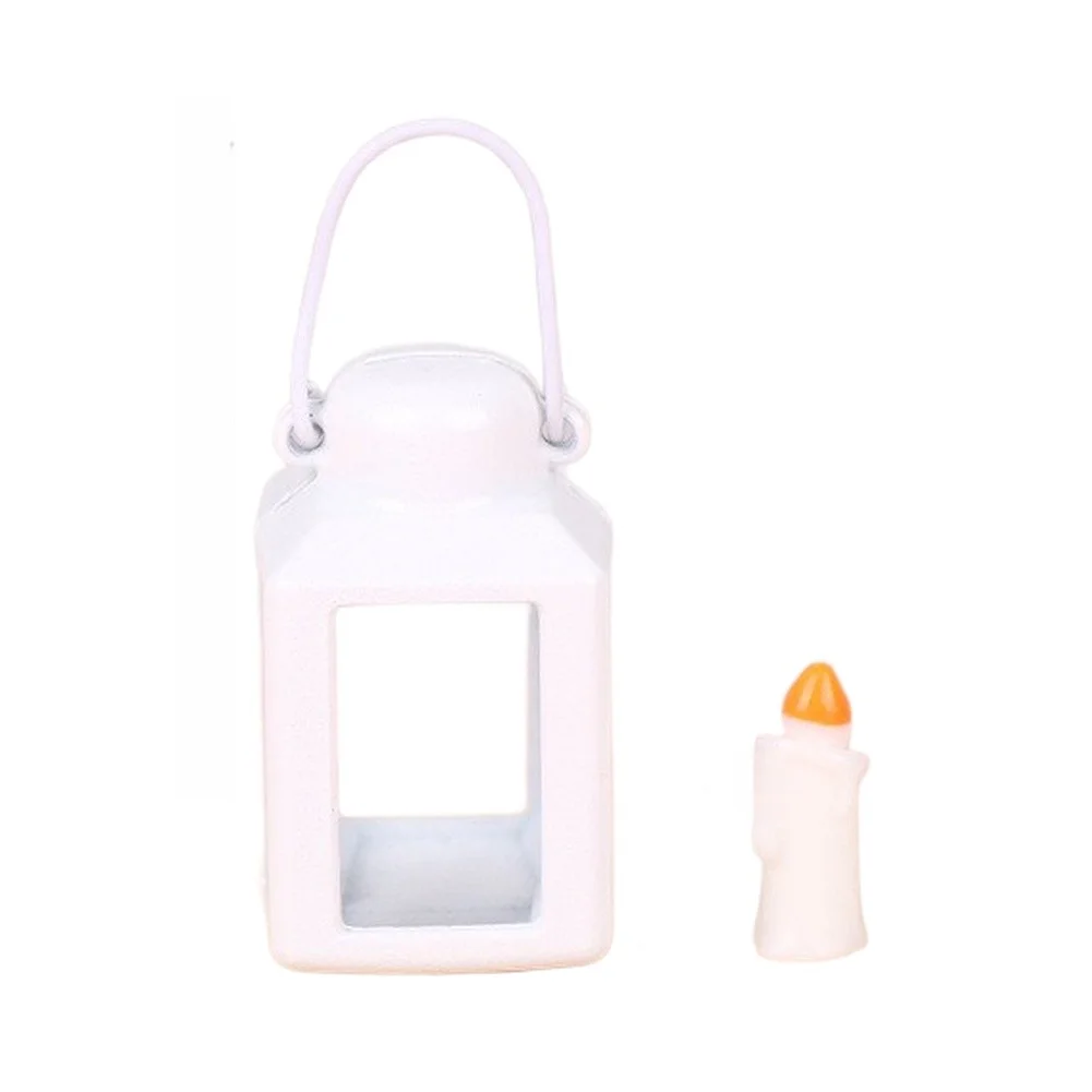 1:12 Scale Vintage-Style Lantern for Dollhouses Made of Iron and ABS with Realistic Wax Candle for Enhanced Diorama Realism