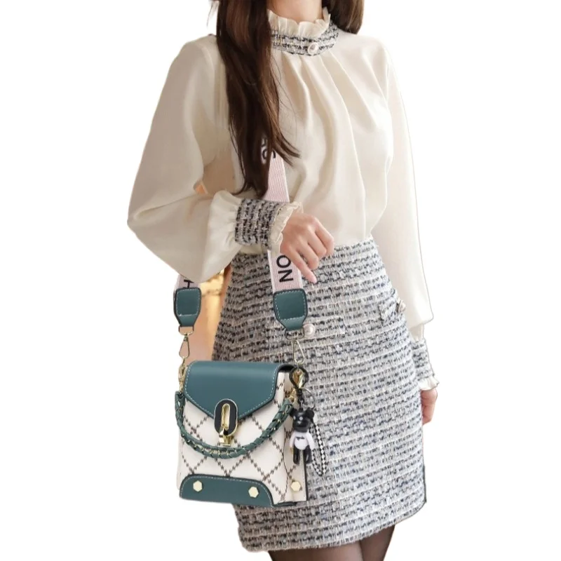 

Women's Shoulder/crossbody Bag, New Fashionable PVC Phone Bag for Girls, Small Square Handbag