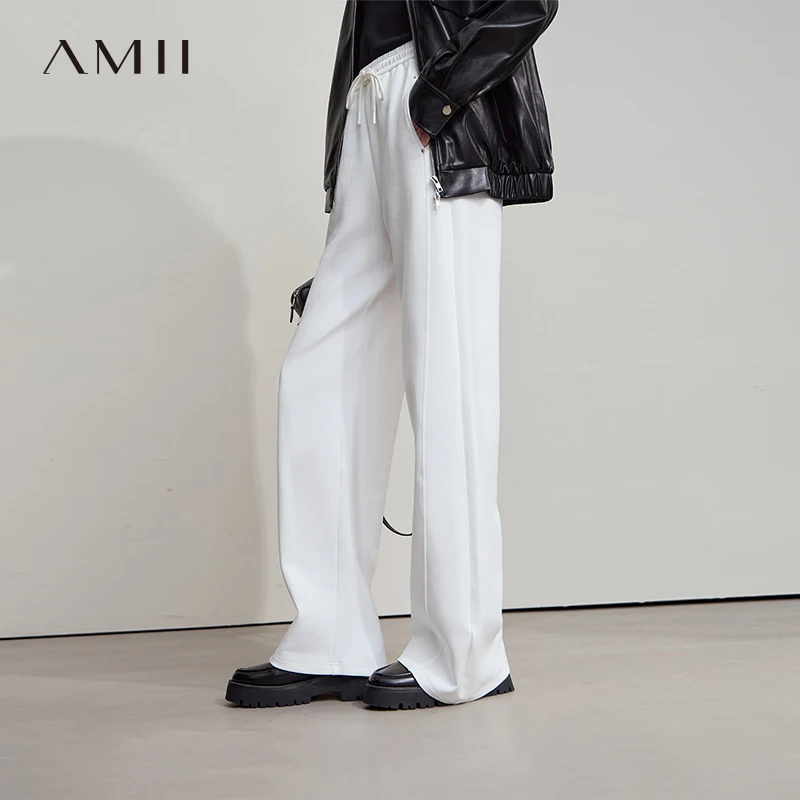 

AMII Minimalist Women's Wide Leg Pants 2025 Autumn Luxury Drawstring Elastic Waist Trousers Loose Casual White Pants 12523022