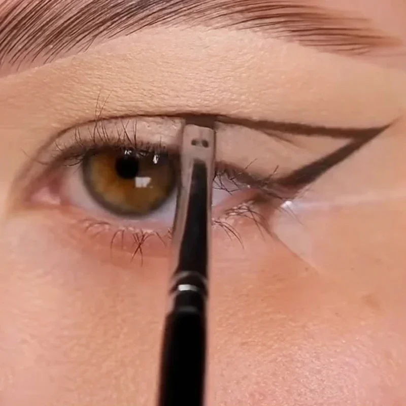 Upgrade Blade Eyeliner-Pinsel, ultradünner, feiner, abgewinkelter, flacher Augenbrauenpinsel, Make-up-Pinsel für den Bereich unter den Augen, präzise Detailpinsel – Detail 1