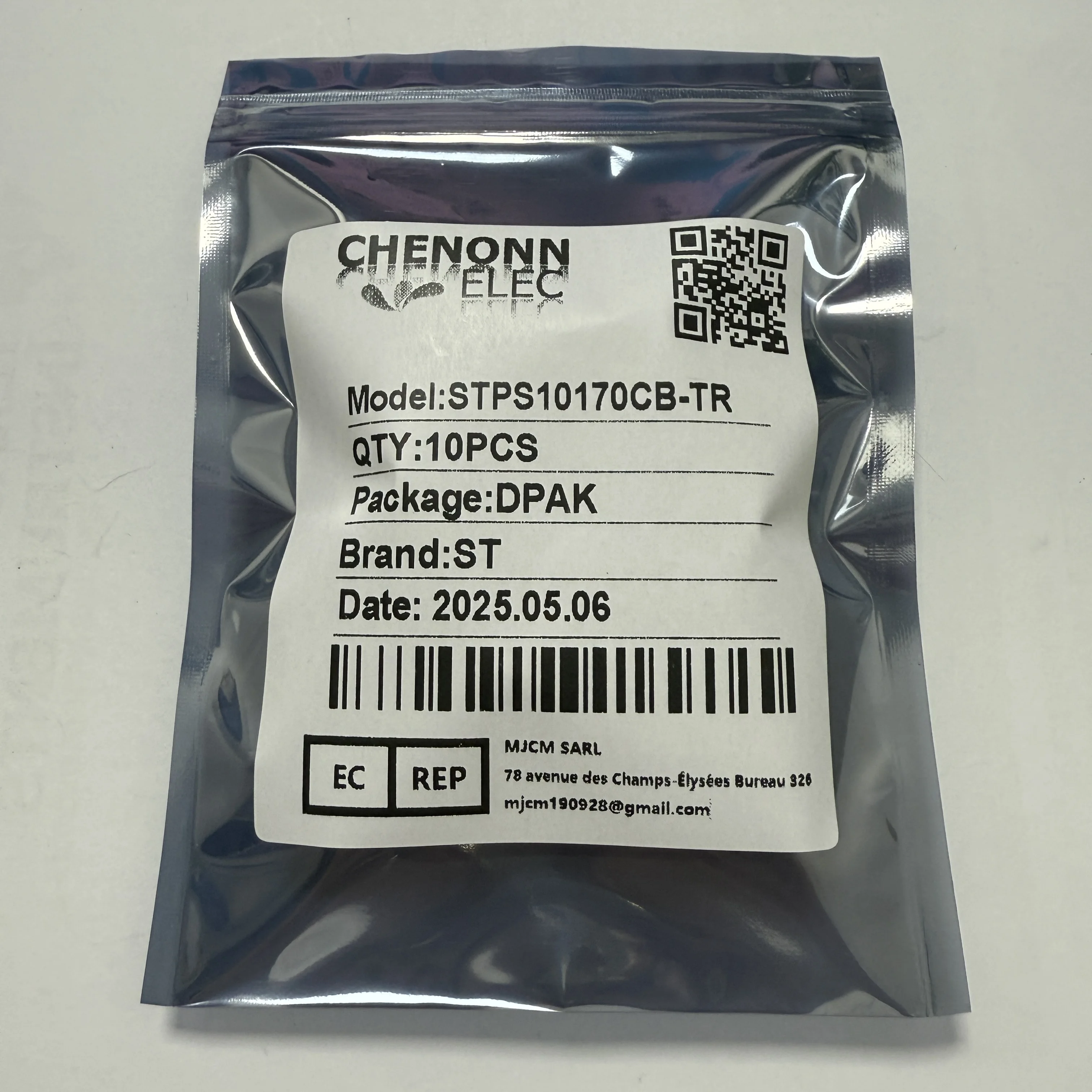 10 PÇS/LOTE STPS10170CB-TR (Diodos)