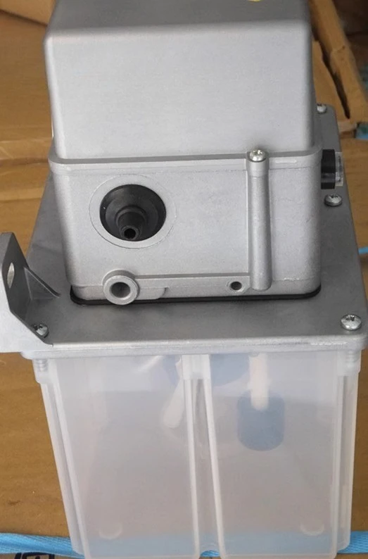 

Смазочный насос LCB45111R-CH-EN/LCB47111R-CH-L-EN/LCB47111R-CH-EN