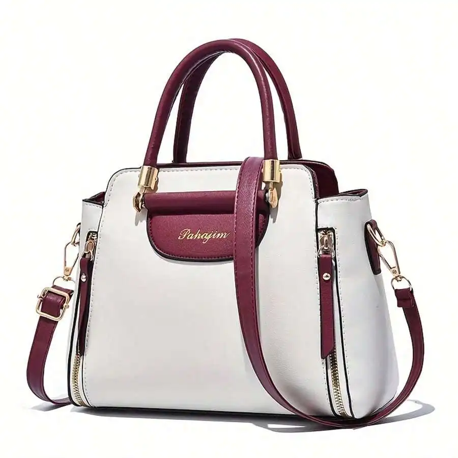 

Бело-бордовая сумка-сэтчел с золотистой фурнитурой и ремешком через плечо