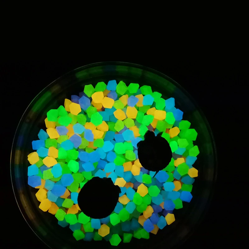 100Pcs Luminous Stones Home Garden Aquarium Landscaping Glow in the Dark Pebbles