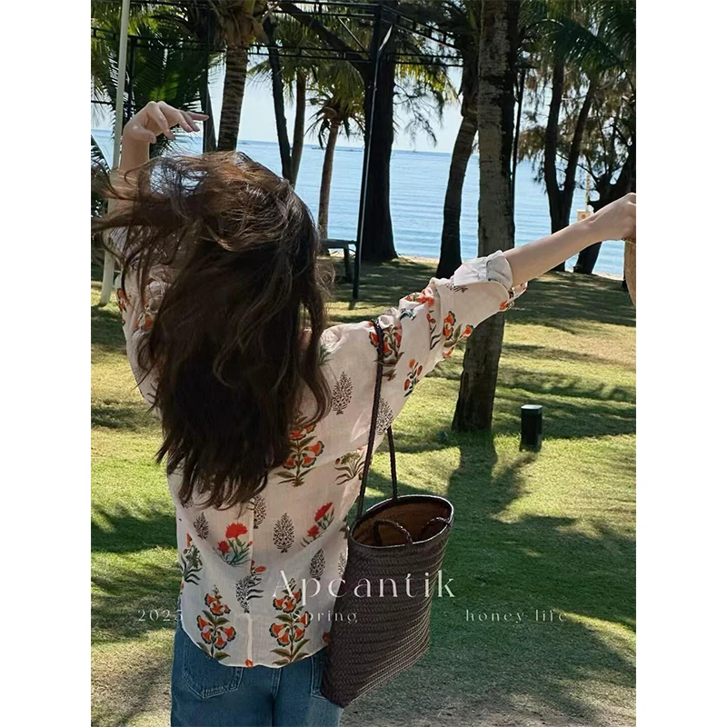 Blusas femininas de férias camisas coreanas moda solta primavera/verão roupas vintage impressas manga longa tops femininos