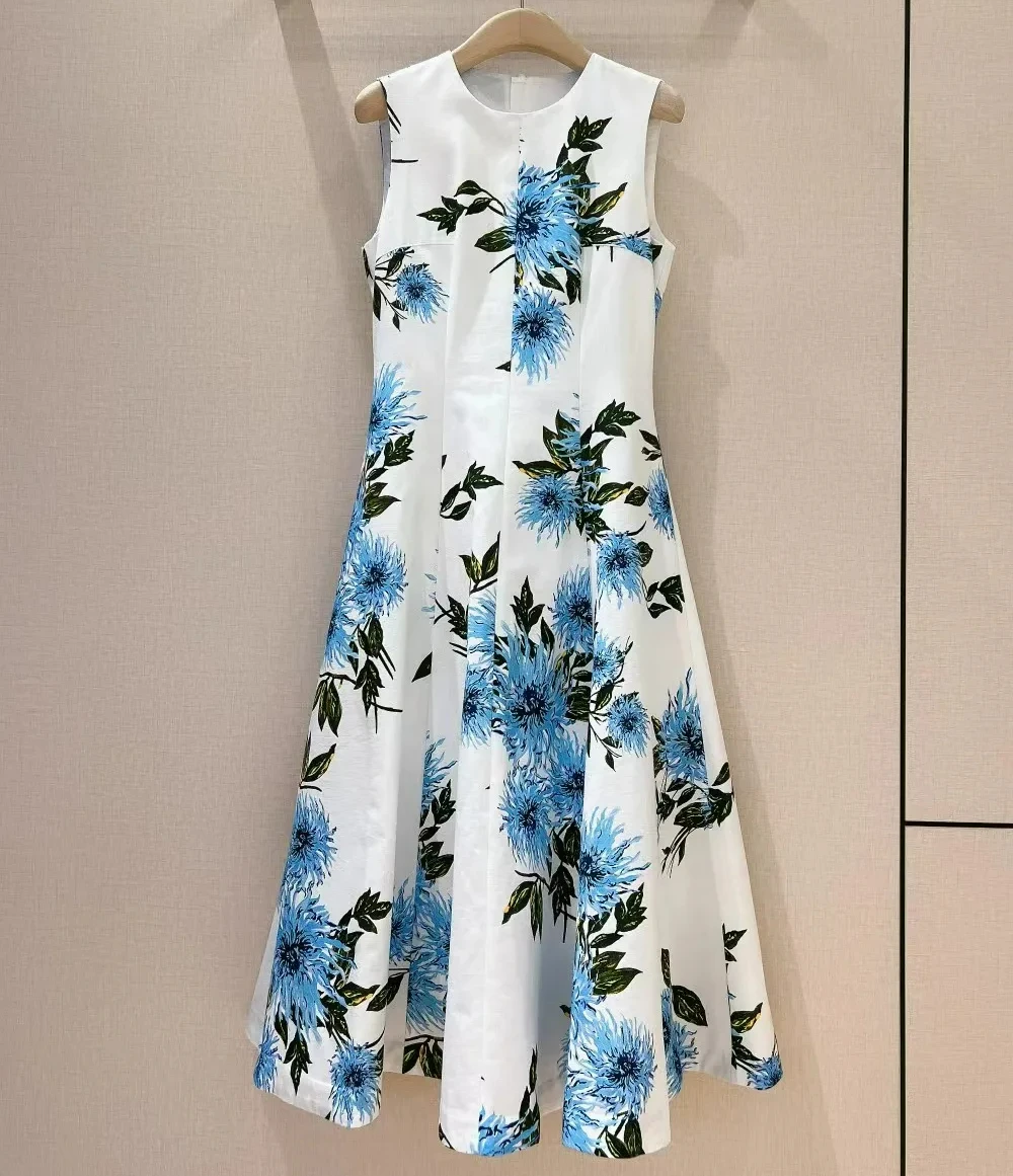 2024 New and Latest Sleeveless Dress with Holiday Style Element Design Round Neck Blue Print Spliced Skirt hem