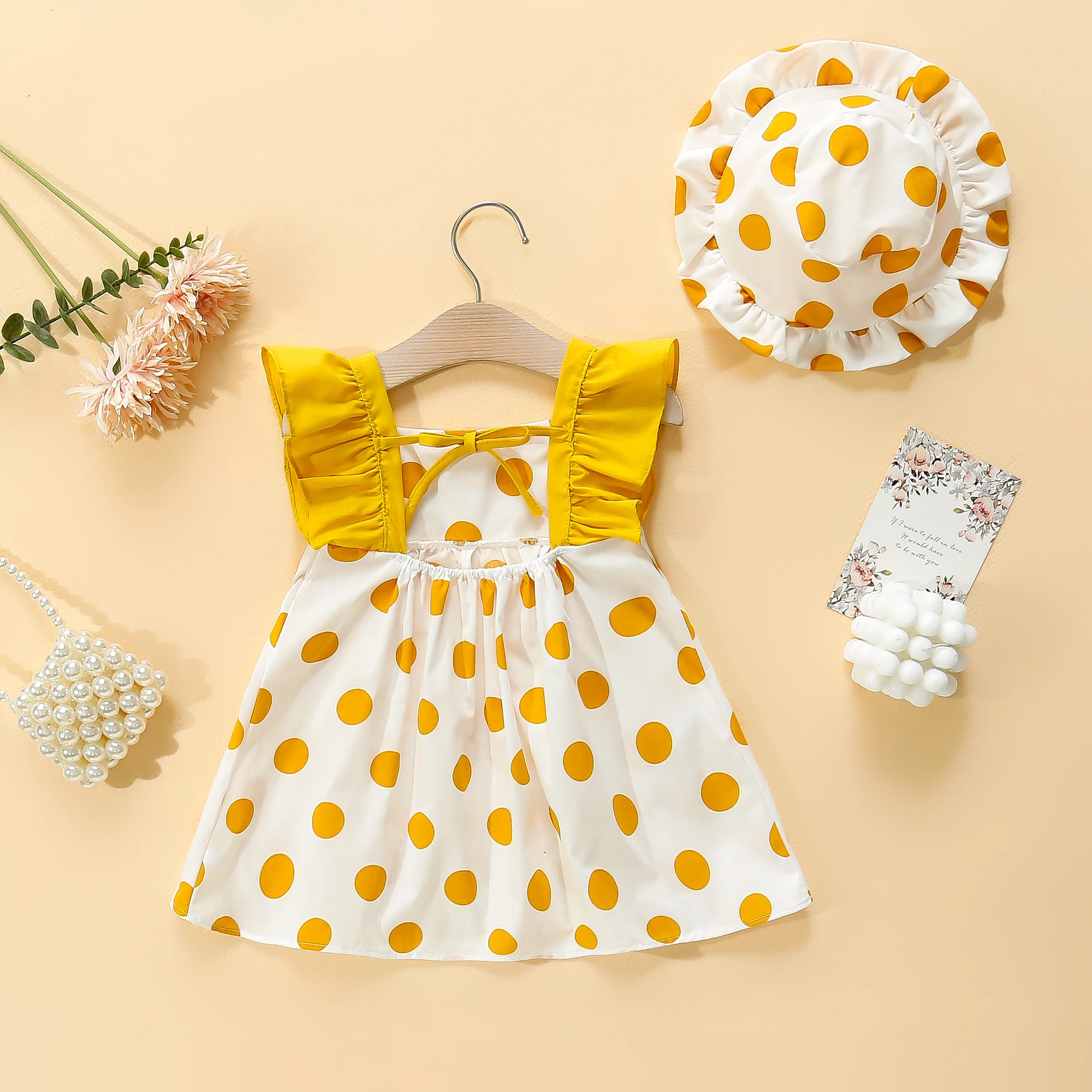 Summer New Girl Baby Dress with Small Flying Sleeves and Polka Dot Hat, Appropriated for Beach Style Sweet Princess Dress