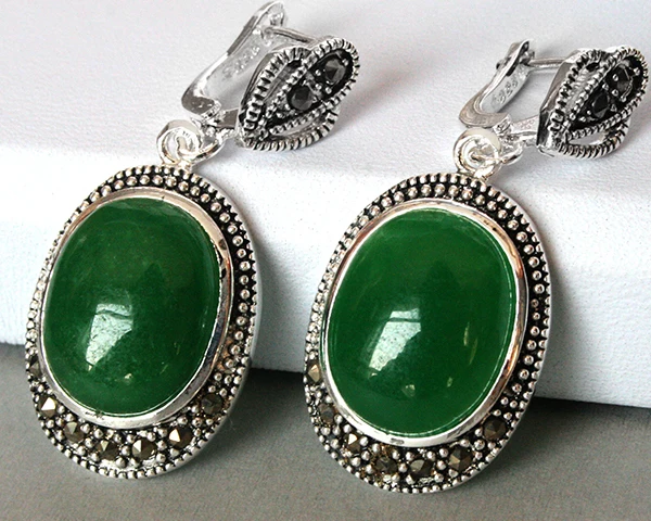 

VINTAGE 925 SILVER GREEN MARCASITE DANGLE HOOK EARRING 11/2"