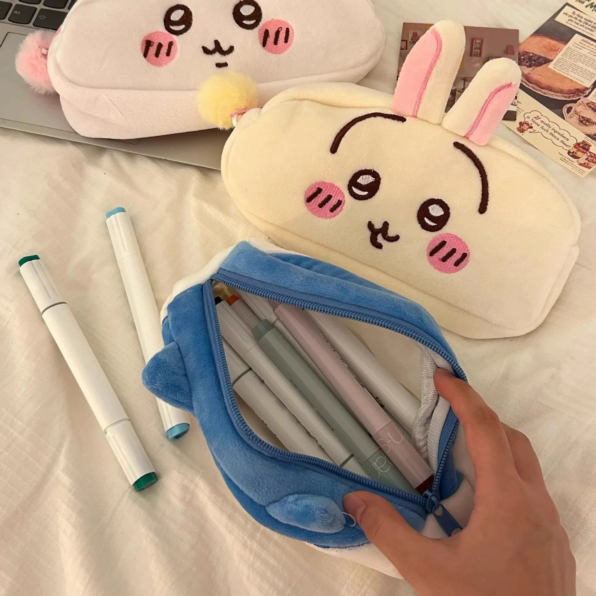 Plüsch-Federmäppchen Hachiware Usagi Federmäppchen Japanisches Niedliches Plüsch-Schreibwaren-Etui Große Kapazität Schüler-Schreibwarenbox – Detail 2