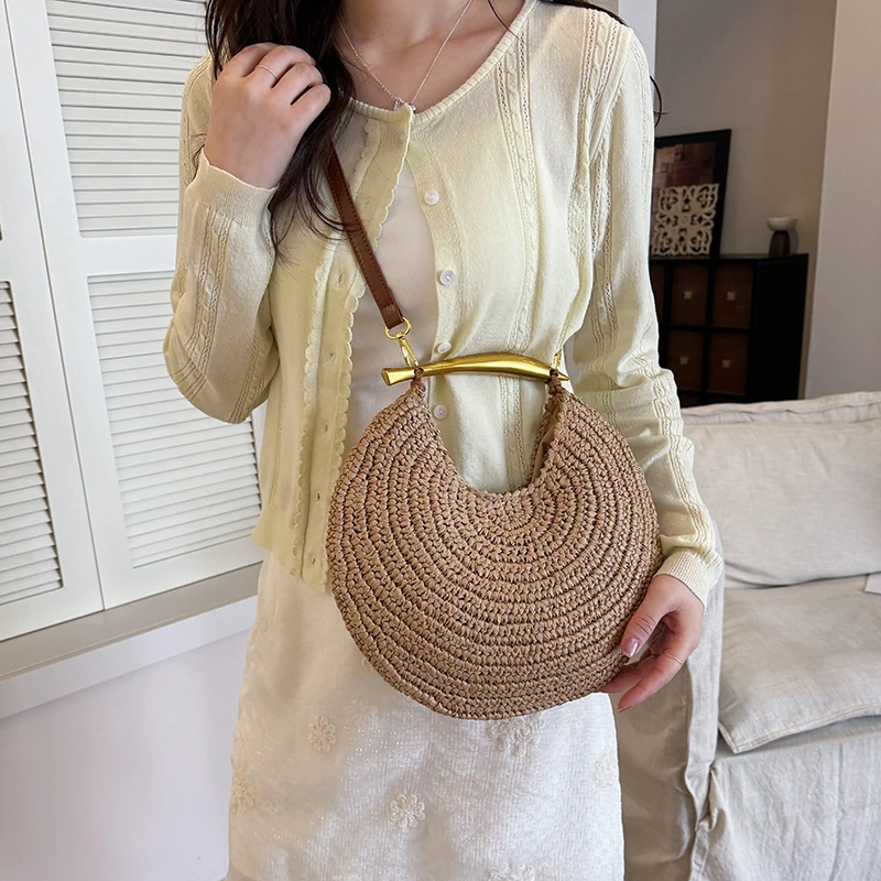 Summer Small Straw Handbag Trendy Shoulder Bag Round Crossbody Bag Casual Boho Beach Bag Animal Crocodile Handle Tote Clutch Bag view 4