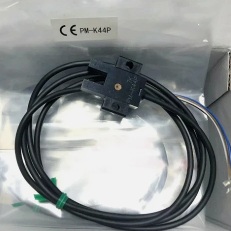 Brand New 1PCS PM-K44 Slot U-Type Photoelectric Switch P-Type Limit Expedited Shipping