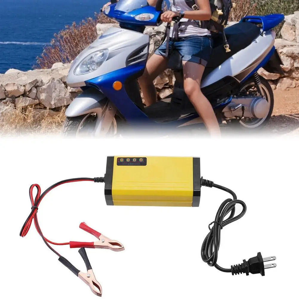 Portable 12V Auto Car Battery Charger Truck Trickle LED Boat Display Charger Auto Battery Car Motorcycle Maintainer C4M1