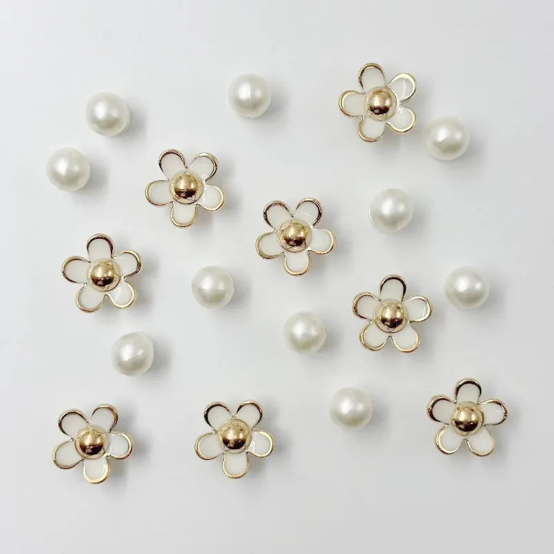 18PCS Fashion Shoe Charms Set Accessories Hole Shoe Buckle Summer Daisy Pearl White Flower DIY Shoes Decorations