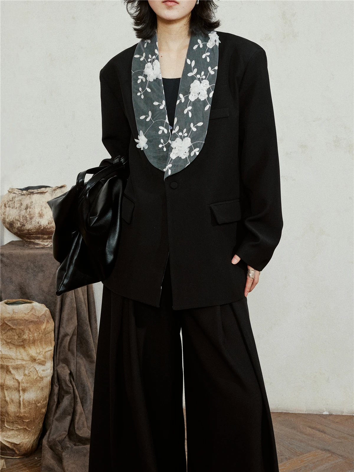 Sunyvonne Unique  Lace Collar Patchwork Suit Vintage High-End Feel Outerwear Long Sleeve Plant Floral Polyester Fiber