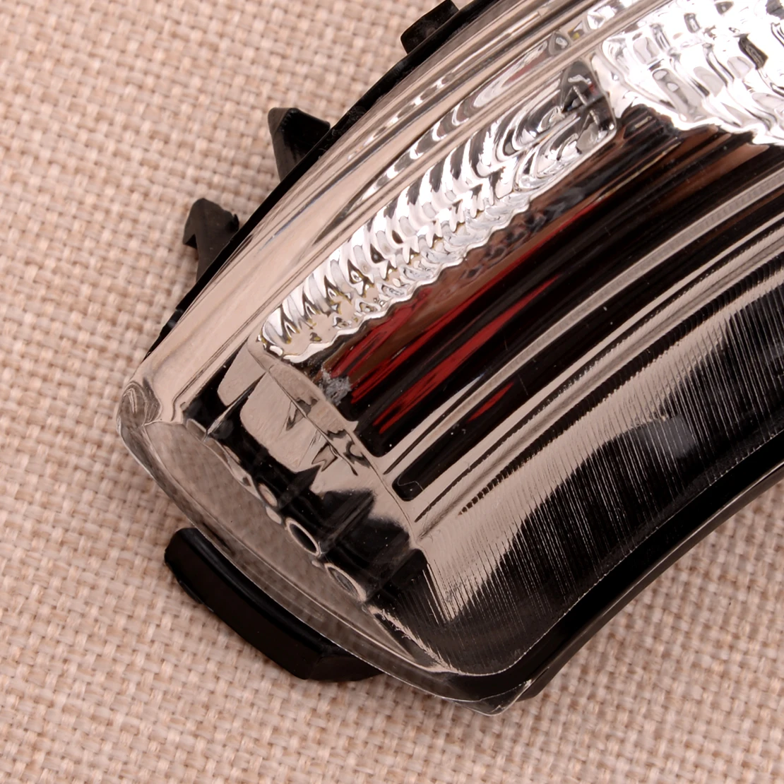 ضوء إشارة الانعطاف لمرآة الرؤية الخلفية اليمنى مناسب لسيارة Buick Regal 2011-2016