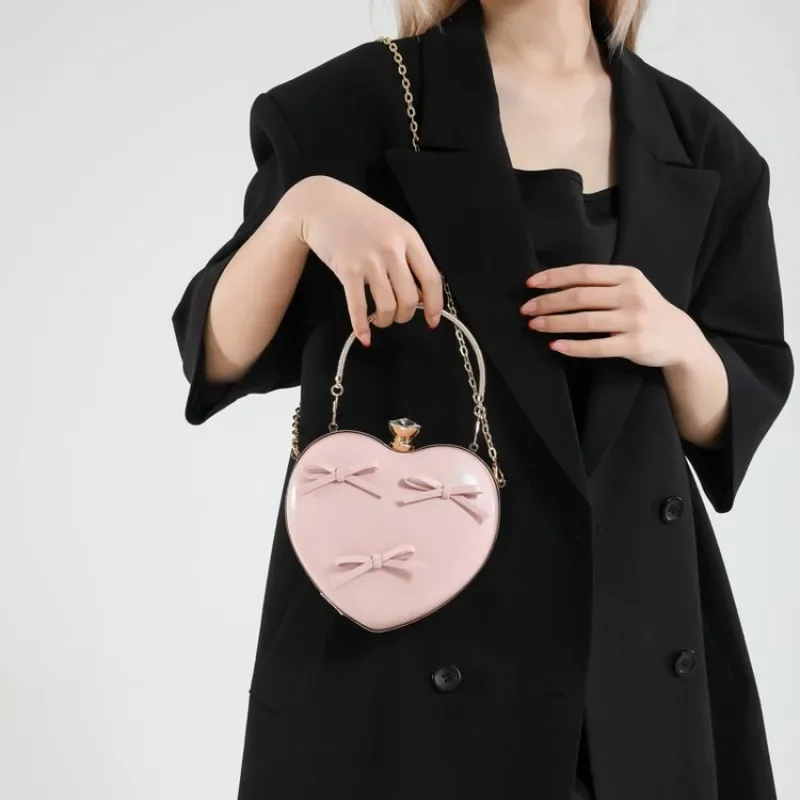 Fashionable Simple Handbag For Ladies As A Shoulder And Messenger Bag With Large Interior Includes Practical Luxury Diaper Bag