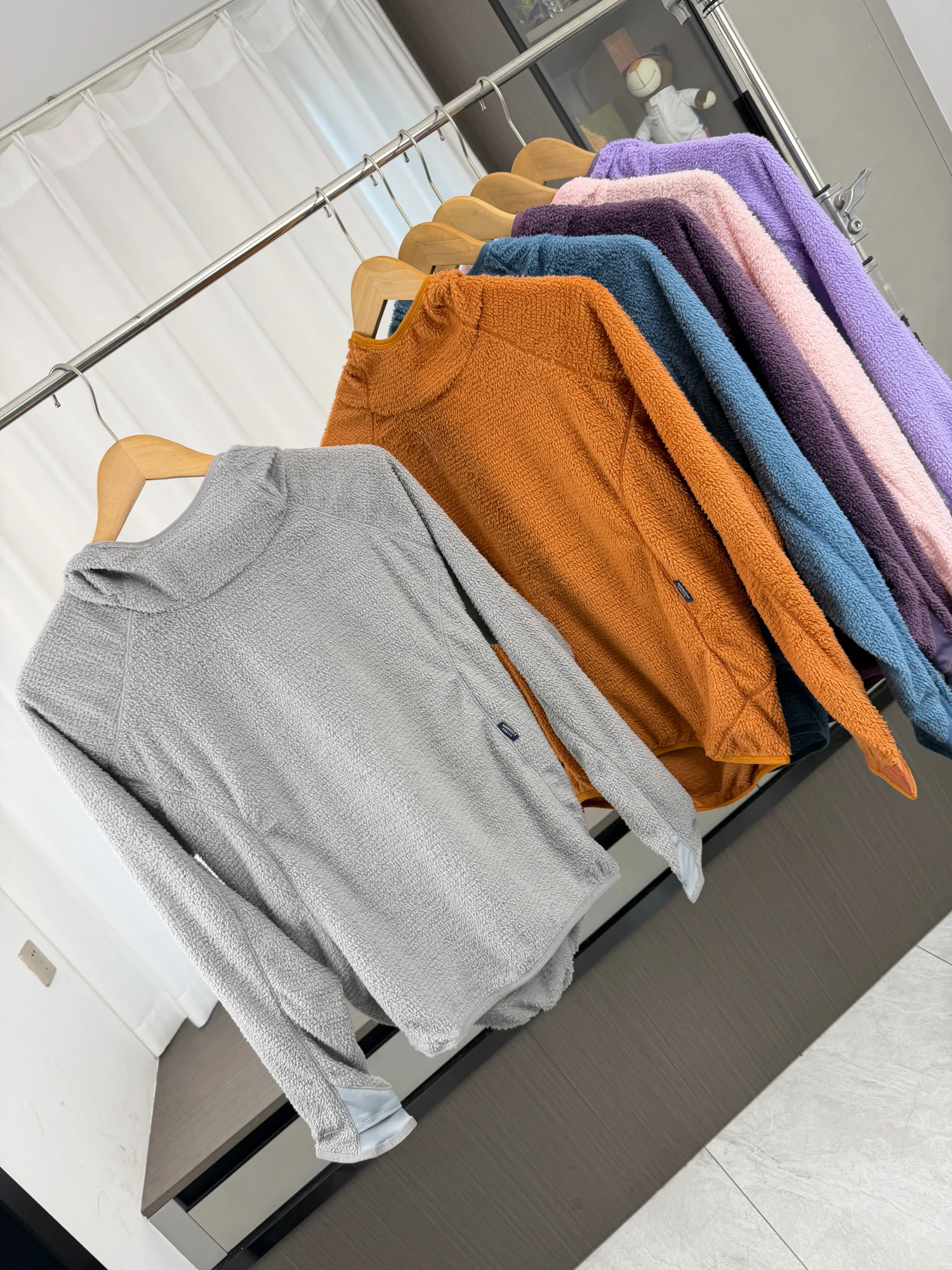 Comfortable Lightweight Fleece Hoodie Men's Autumn Winter Couple Style Breathable Long Sleeve T-Shirt Casual Fashion Urban