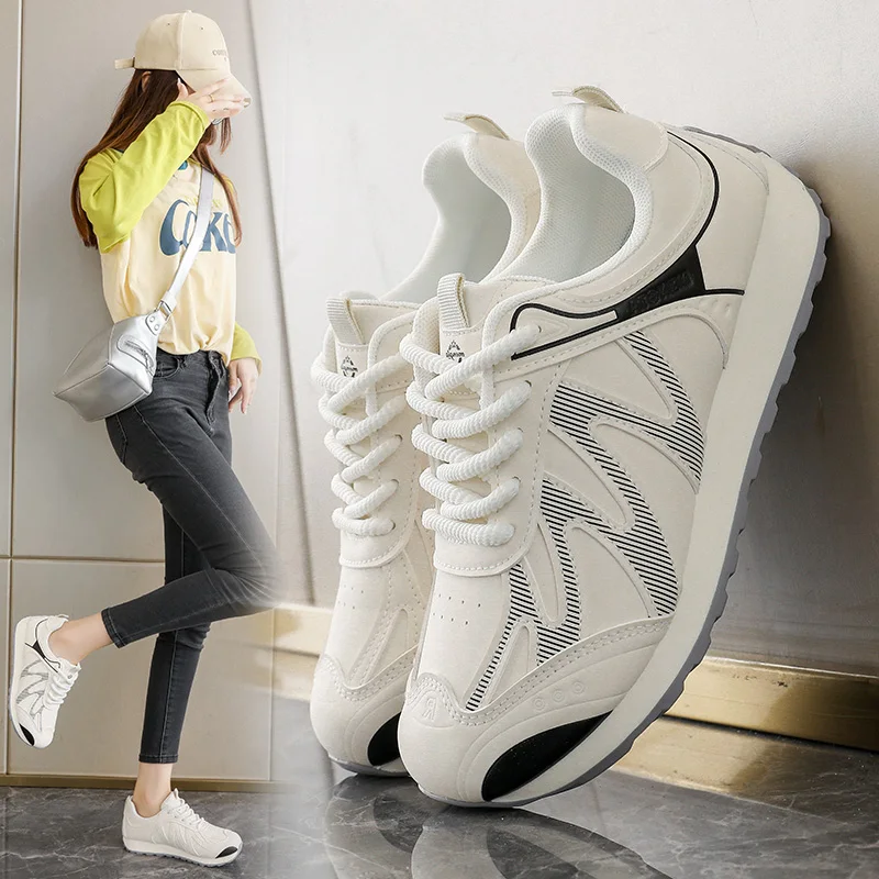 

Breathable Lace Up Casual Shoes for Women 3CM Platform Sole Comfortable Walking Sneakers for Daily Wear